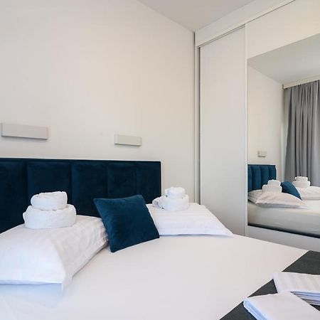 Апартаменты Palm Springs Трогир Экстерьер фото