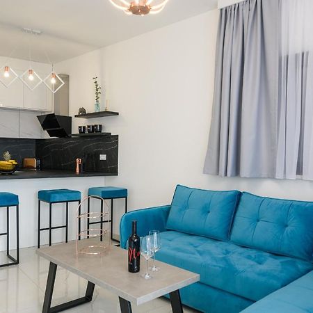 Апартаменты Palm Springs Трогир Экстерьер фото
